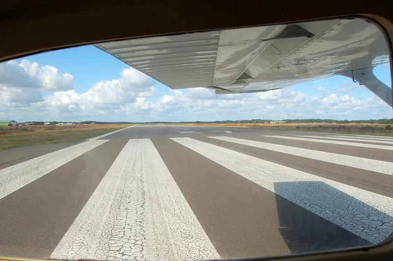 Aircraft runway